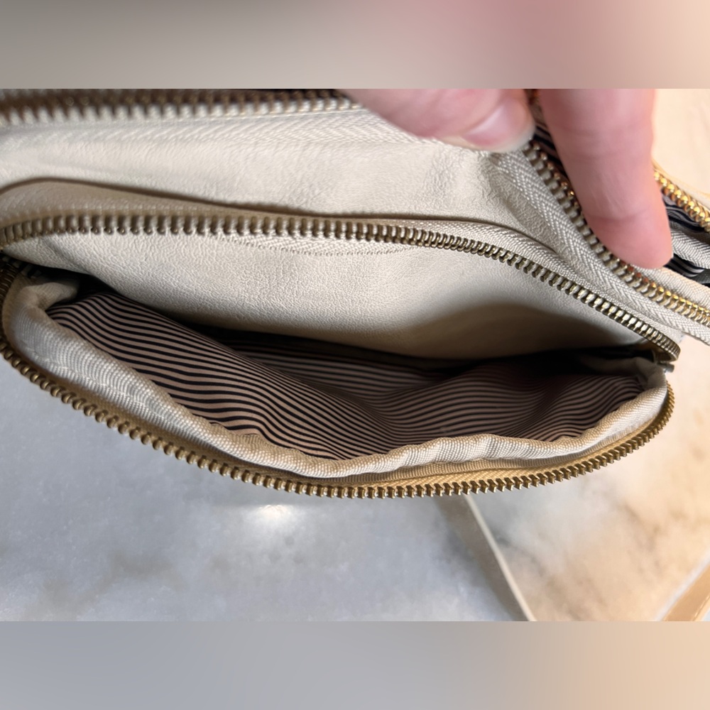 Joy Susan - Kylie Double Zip Sling Belt Bag in Linen - Picture 8 of 10